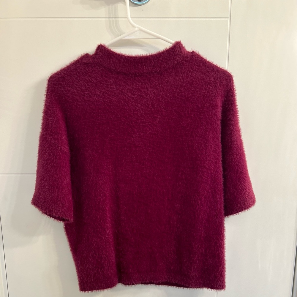Contemporaneous by Simons Top. Worn Once. Perfect Condition. size S